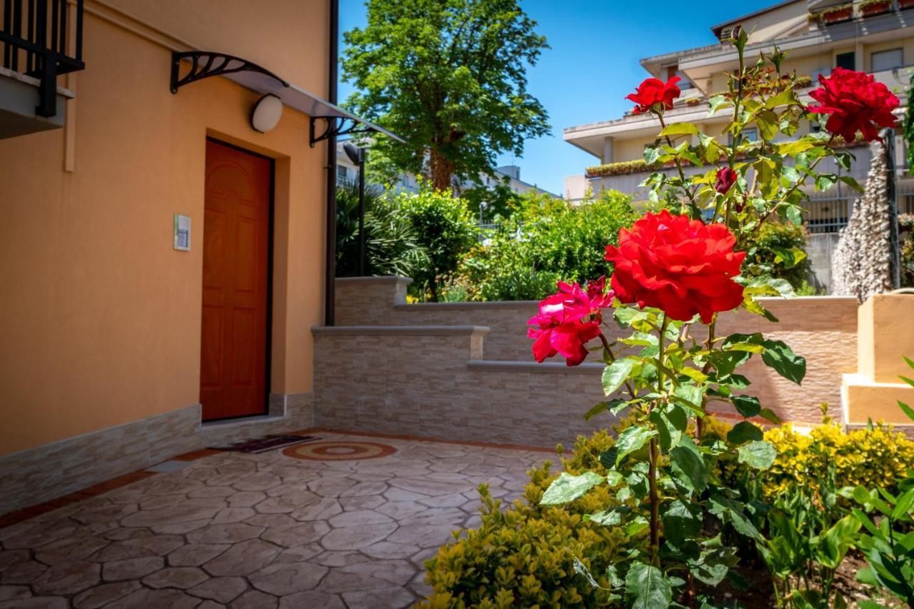 Antonella'S House Apartment Vasto Exterior foto